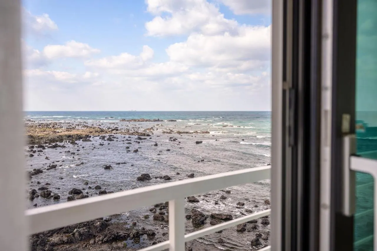 On The Sea Pension 제주 펜션